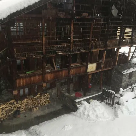 Апартаменты Hirsch Haus
